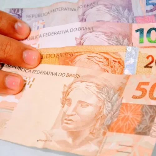 Novo salário mínimo de 2025 já está em vigor; veja o valor atualizado